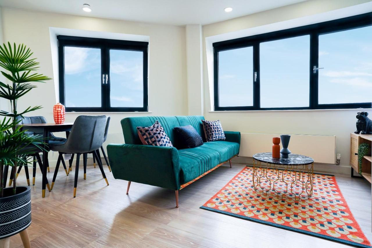 Platform Bedford Apartment Exterior foto