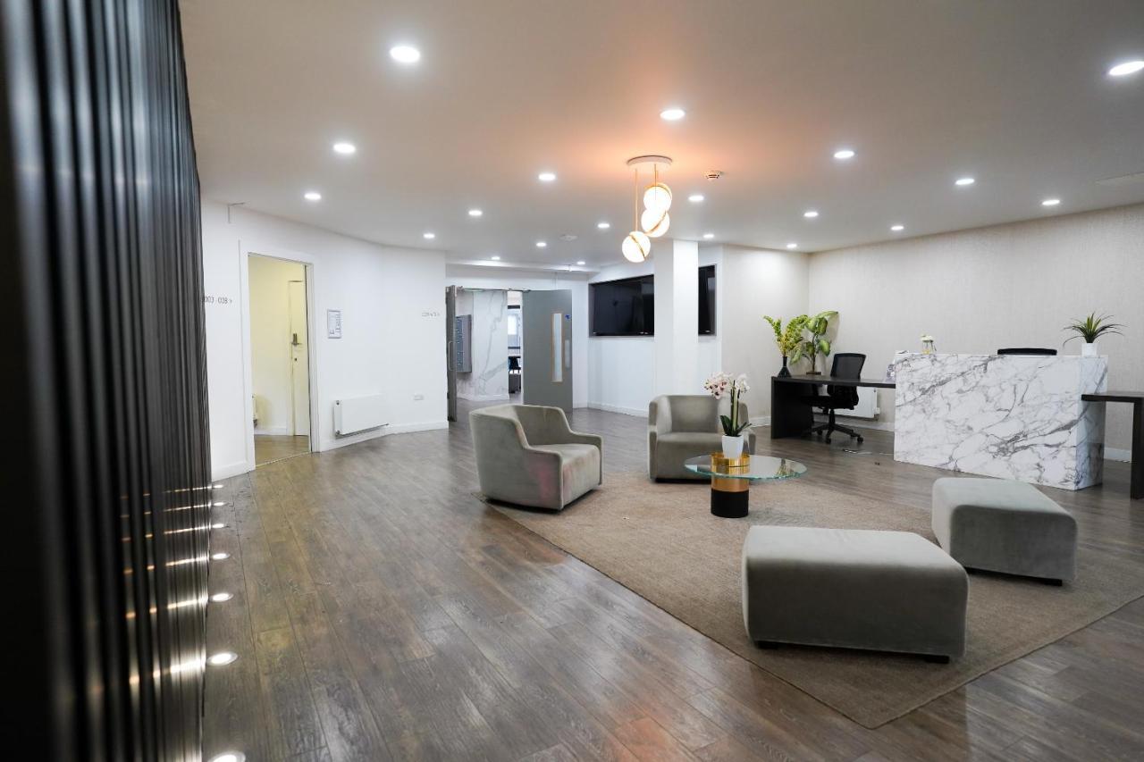 Platform Bedford Apartment Exterior foto